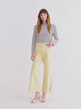 Veronica Beard Taylor High Waisted Wide Leg Crop Frayed Hem Jeans Chamomile 29